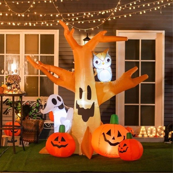 Animated Halloween Spooky Prop close up with lights