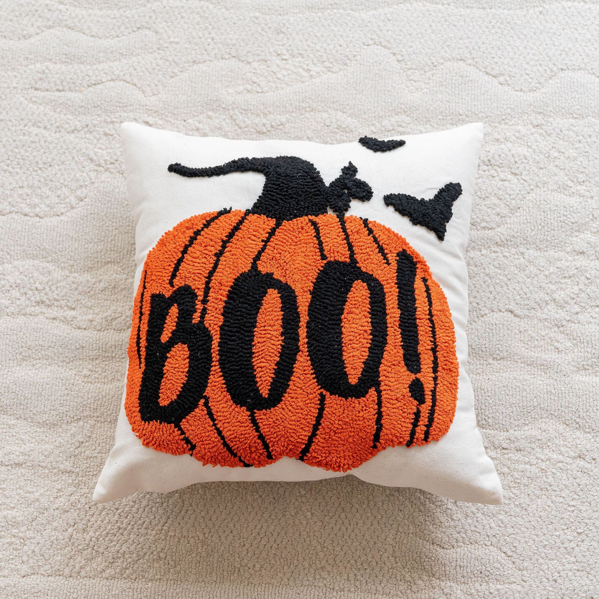 Minimalist Halloween pillow covers USA for home décor
