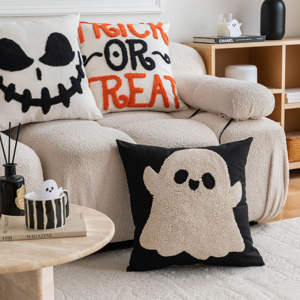 Minimalist Halloween pillow covers USA for home décor